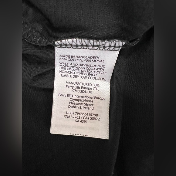 Brand New-Rafella Flutter Sleeve Top - Picture 8 of 8